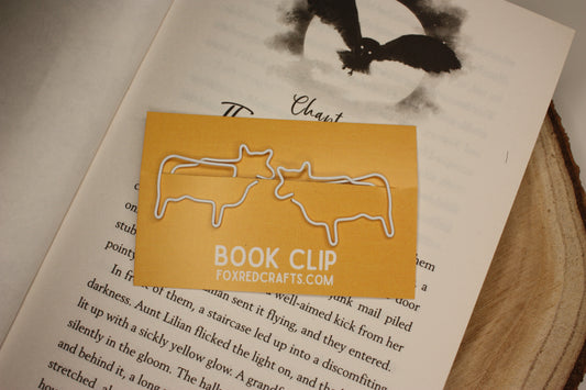 Bailey the Cow Book Clip